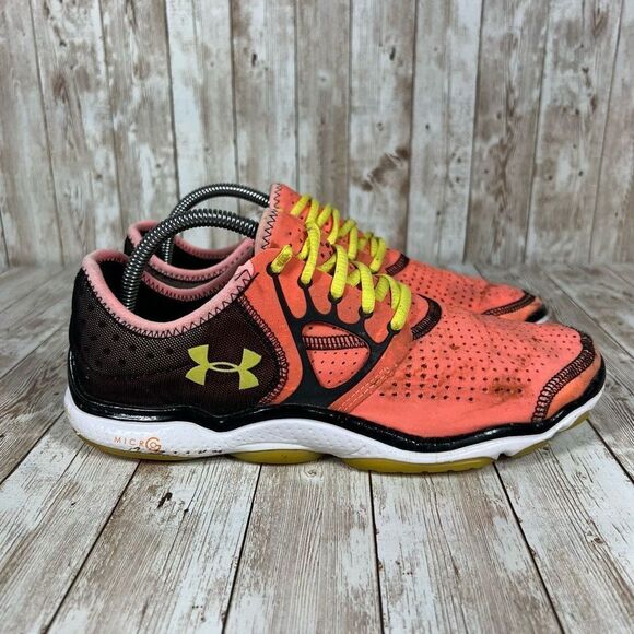 Under Armour Shoes - Under armour Womens‎ 9.5